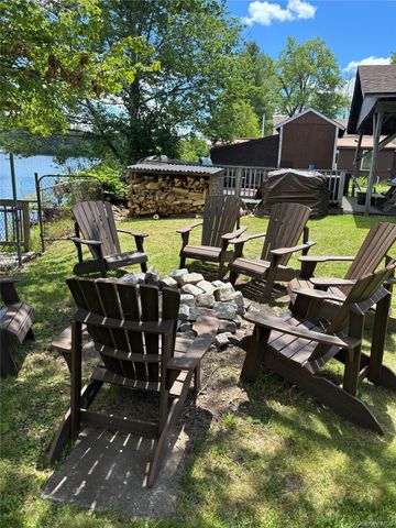 1192 State Route 52 2 A, Loch Sheldrake, NY 12759