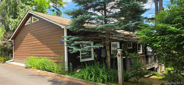 1192 State Route 52 2 A, Loch Sheldrake, NY 12759