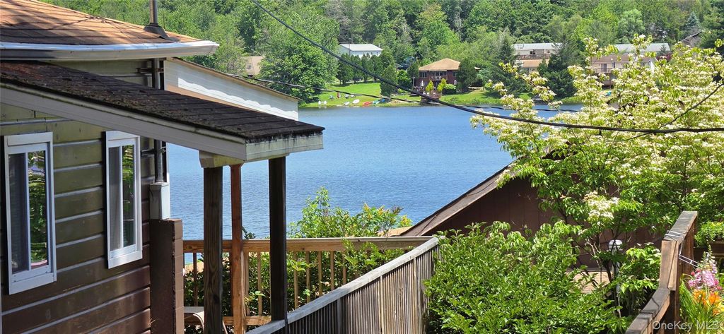 1192 State Route 52 2 A, Loch Sheldrake, NY 12759