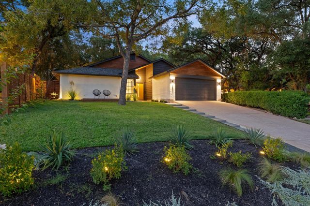 2904 Norfolk DR, Austin, TX 78745