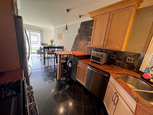 1955 N Stillwater Road 0, Arlington Heights, IL 60004