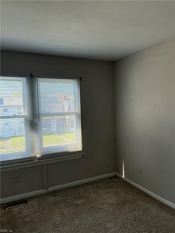 3857 Schooner TRL, Chesapeake, VA 23321