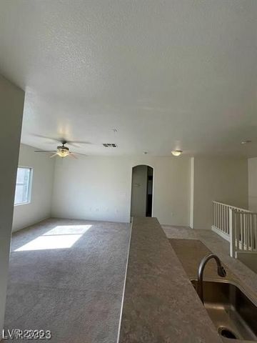 6316 BEIGE BLUFF Street 201, North Las Vegas, NV 89081