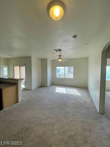 6316 BEIGE BLUFF Street 201, North Las Vegas, NV 89081