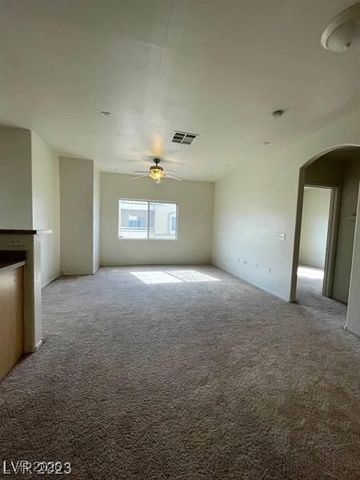 6316 BEIGE BLUFF Street 201, North Las Vegas, NV 89081