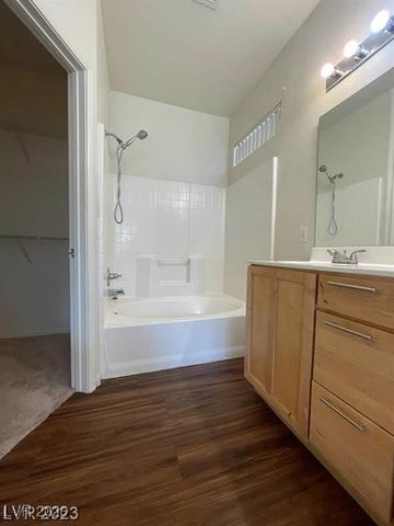 6316 BEIGE BLUFF Street 201, North Las Vegas, NV 89081