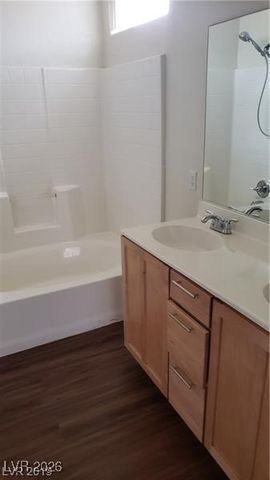 6316 BEIGE BLUFF Street 201, North Las Vegas, NV 89081