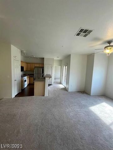 6316 BEIGE BLUFF Street 201, North Las Vegas, NV 89081