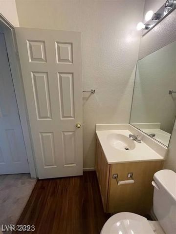 6316 BEIGE BLUFF Street 201, North Las Vegas, NV 89081