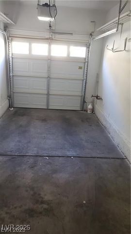 6316 BEIGE BLUFF Street 201, North Las Vegas, NV 89081