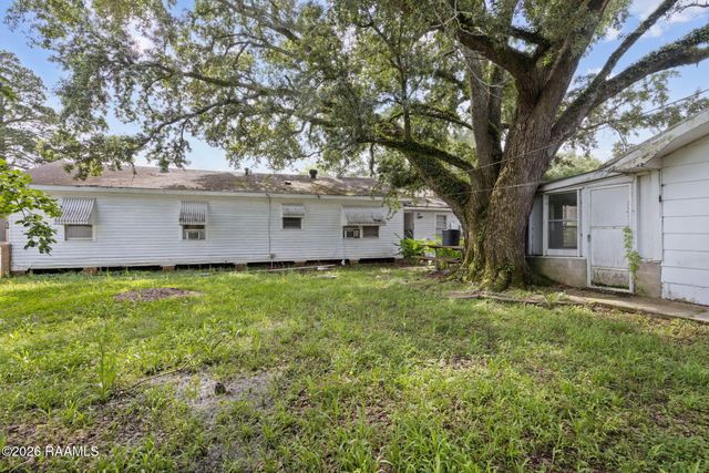 8287 La-182, Opelousas, LA 70570