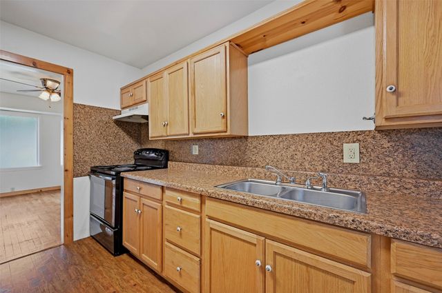 111 Atkinson Drive, Sherman, TX 75092