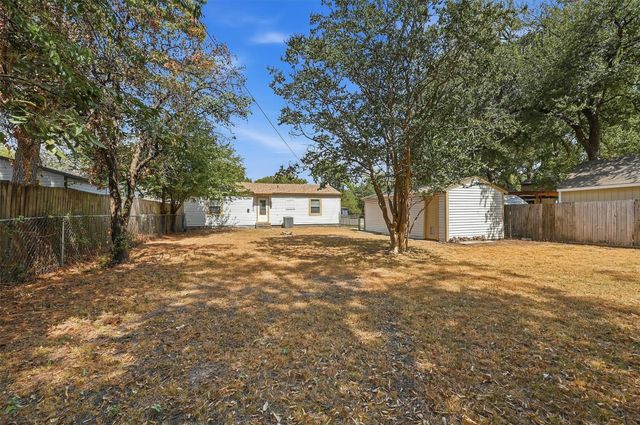 111 Atkinson Drive, Sherman, TX 75092