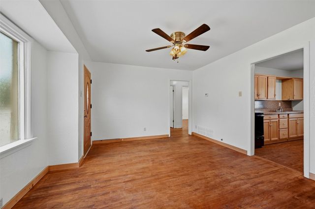 111 Atkinson Drive, Sherman, TX 75092