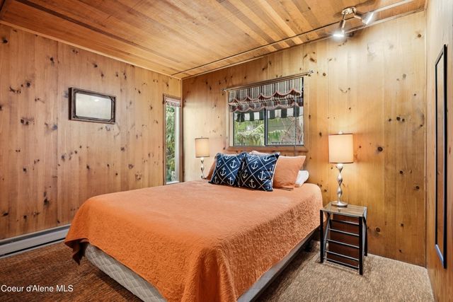 1300 W Glory RD, Worley, ID 83876