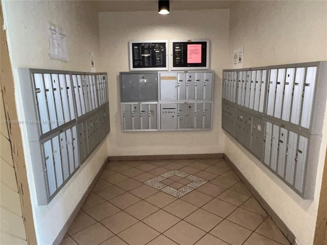 6195 Rock Island Rd 413, Tamarac, FL 33319