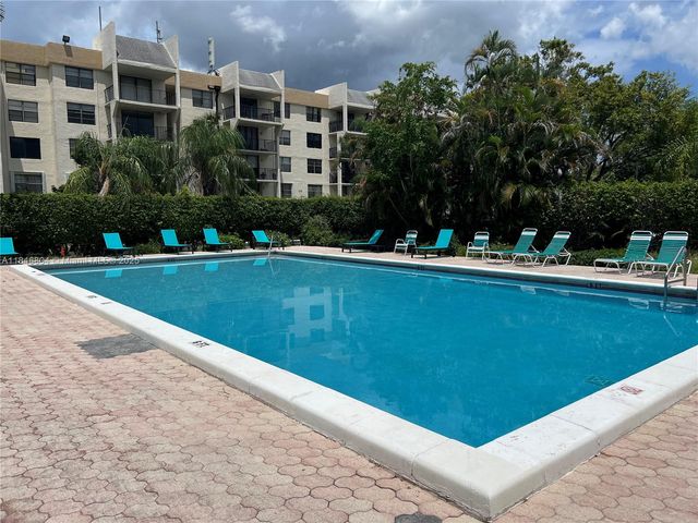 6195 Rock Island Rd 413, Tamarac, FL 33319