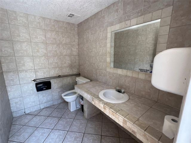 6195 Rock Island Rd 413, Tamarac, FL 33319
