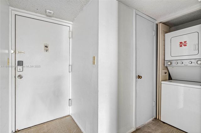 6195 Rock Island Rd 413, Tamarac, FL 33319