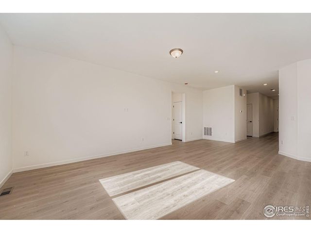 204 Sugar Beet Ln, Berthoud, CO 80513