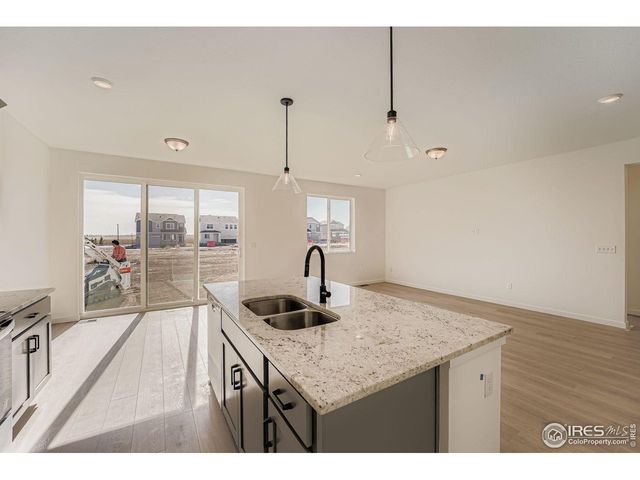 204 Sugar Beet Ln, Berthoud, CO 80513