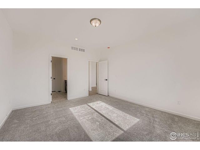 204 Sugar Beet Ln, Berthoud, CO 80513