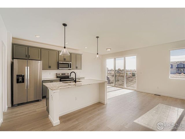 204 Sugar Beet Ln, Berthoud, CO 80513