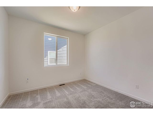 204 Sugar Beet Ln, Berthoud, CO 80513