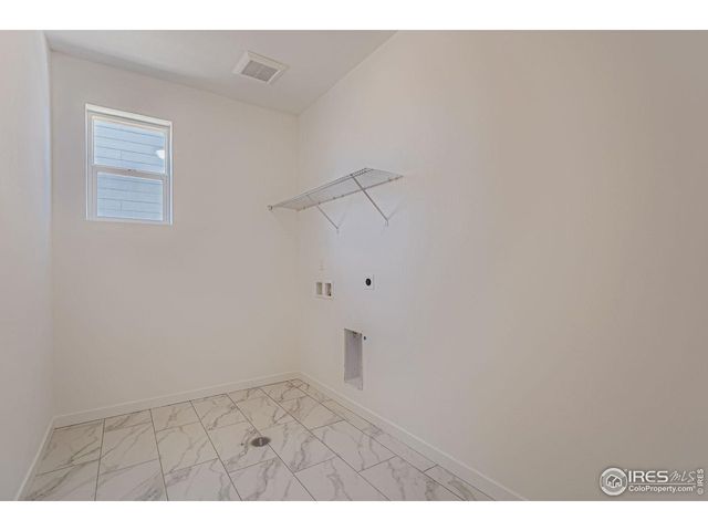 204 Sugar Beet Ln, Berthoud, CO 80513