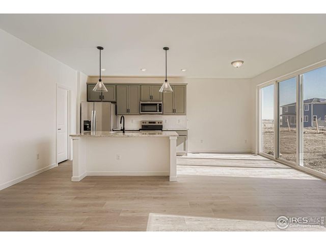 204 Sugar Beet Ln, Berthoud, CO 80513