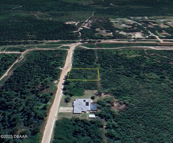 2886 Larkspur Road, Deland, FL 32724