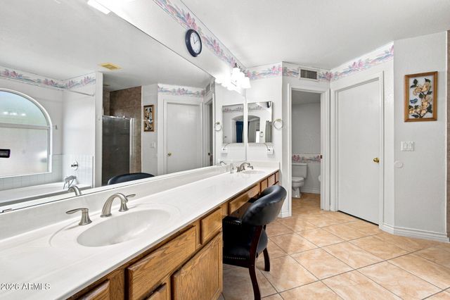 8371 W VILLA RITA Drive, Peoria, AZ 85382
