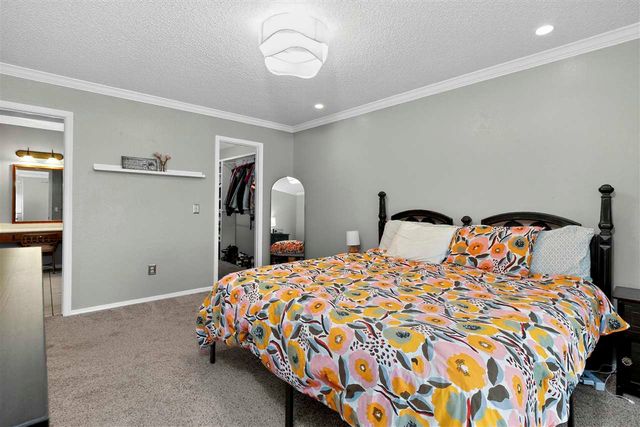 3035 NE Stratford Cir, Lawton, OK 73507