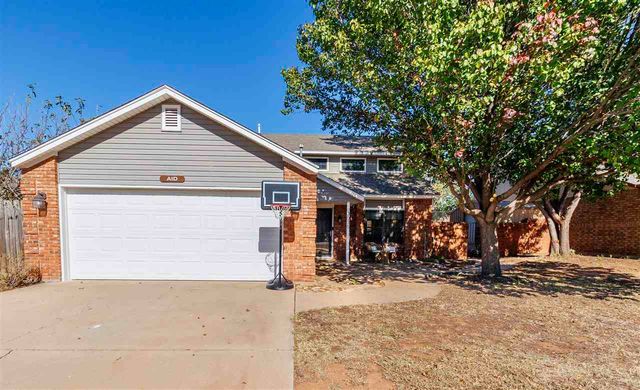 3035 NE Stratford Cir, Lawton, OK 73507