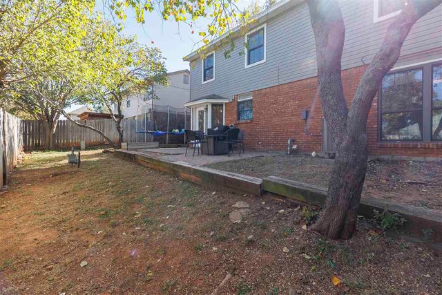 3035 NE Stratford Cir, Lawton, OK 73507