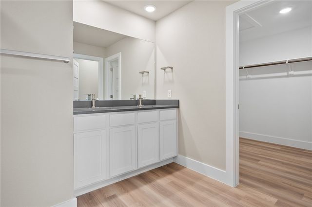 1018 St Croix Dr, Rockport, TX 78382