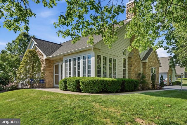 185 LIONS GATE CIR, Souderton, PA 18964