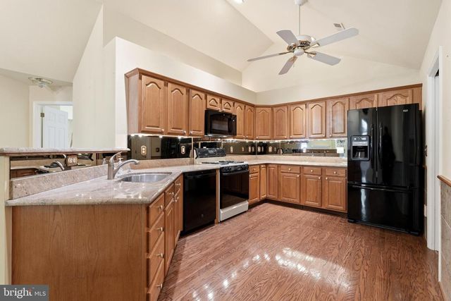 185 LIONS GATE CIR, Souderton, PA 18964