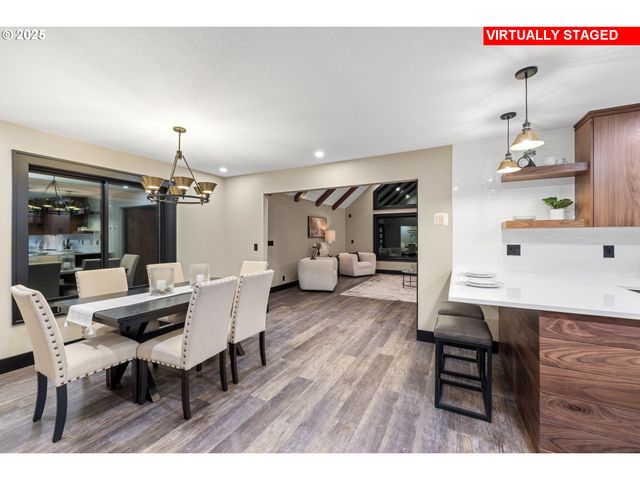 6057 PEACEFUL Ln, Silverton, OR 97381