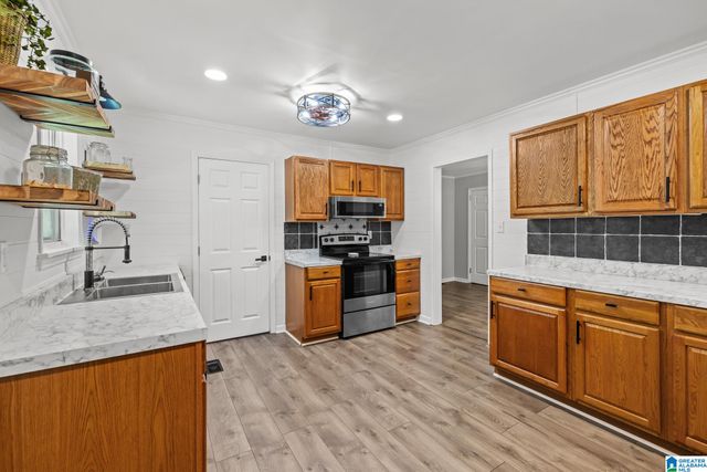 468 COUNTY ROAD 132, Jemison, AL 35085