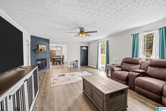 468 COUNTY ROAD 132, Jemison, AL 35085