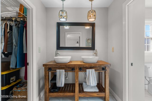 301 S Lyndon Ln, Louisville, KY 40222