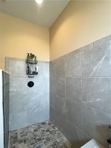 24431 139th Street, Leavenworth, KS 66048