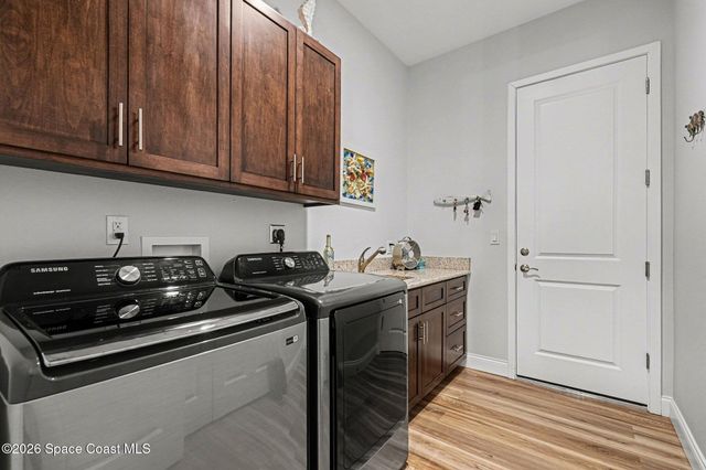 3270 Quantum Place, Mims, FL 32754