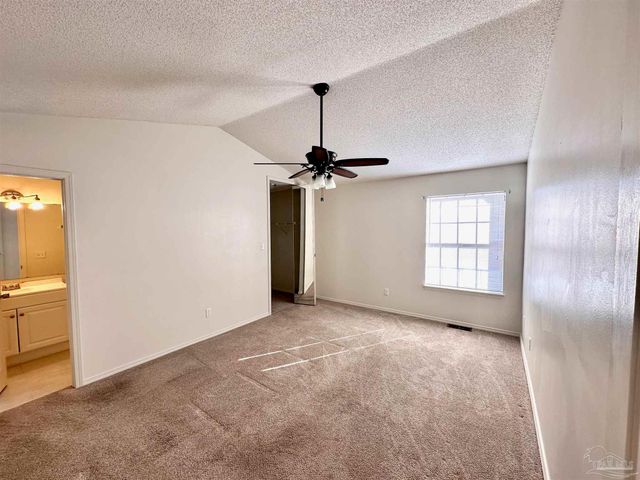 5051 Grande Dr L5, Pensacola, FL 32504