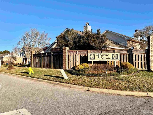 5051 Grande Dr L5, Pensacola, FL 32504