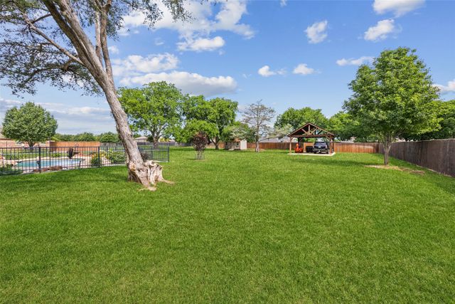 3051 Katy Kourt W, Midlothian, TX 76065