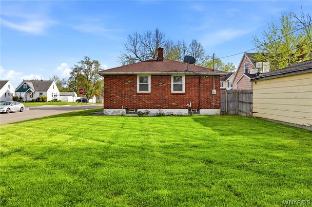 180 Mcconkey Drive, Tonawanda, NY 14223