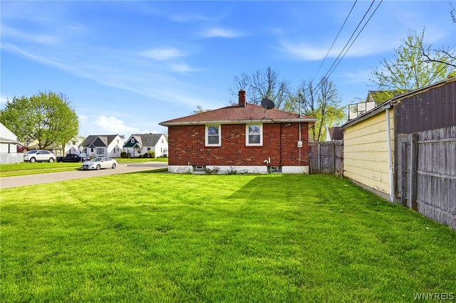 180 Mcconkey Drive, Tonawanda, NY 14223