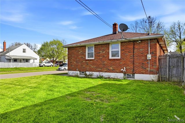 180 Mcconkey Drive, Tonawanda, NY 14223